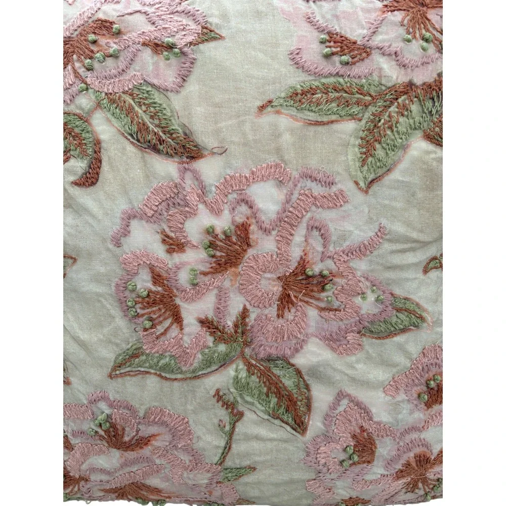 Pottery Barn VTG Islands Floral Embroidered Throw Pillow  Cotton Linen 22x22
